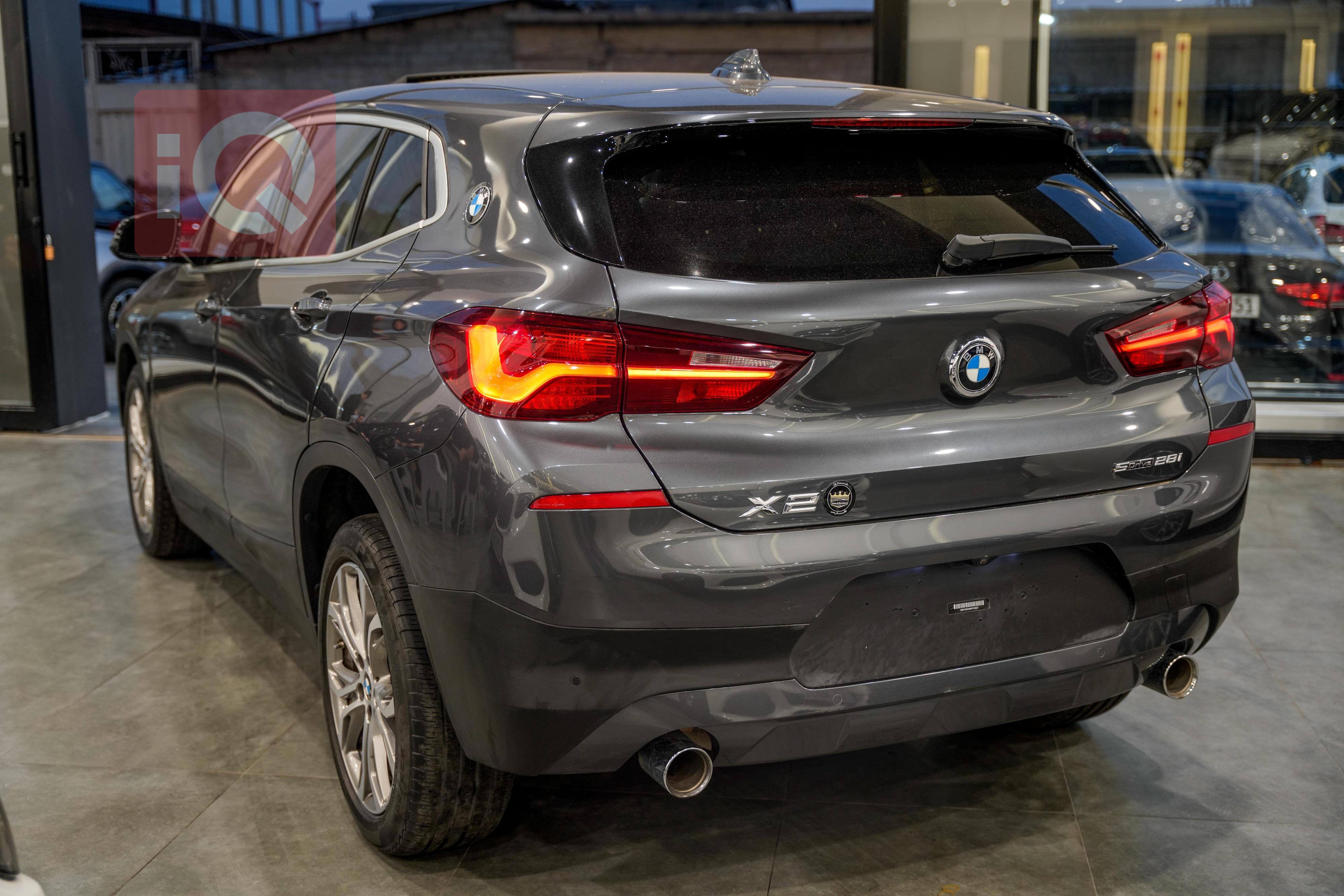 BMW X2